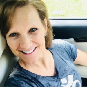 Meet your Posher, Traci